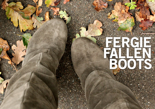 fergie fallen boots