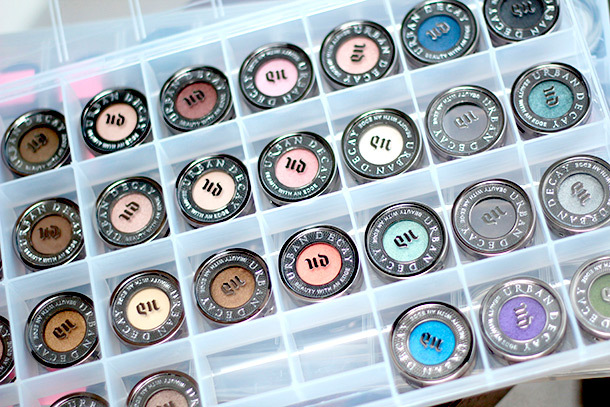 Makeup Storage Ideas: Using a Deluxe Bead Organizer for Eyeshadow ...