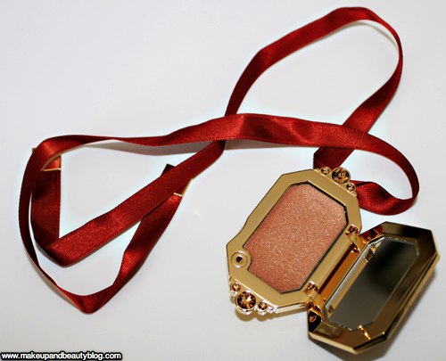 dior-goldrush-summer-2008-golden-dior-medallion