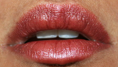 Spring 2012 Makeup Review: Chanel Blush Horizon de Chanel, Rouge Coco Shine  in 68 Candeur, Lèvres Scintillantes in 181 Bagatelle & Rouge Coco Baume