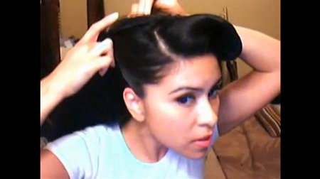 How to Create a Pin-Up Do