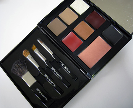 Sonia Kashuk Classic Palette Holiday 2009 open