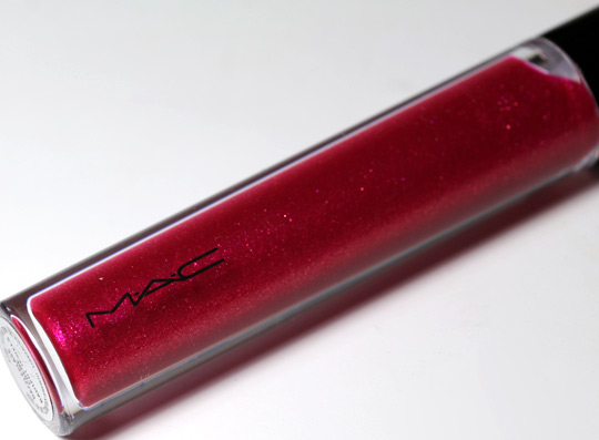 MAC a tartan tale holiday 2010 swatches pictures photos