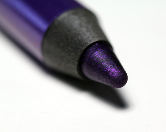 kiko make up milano double glam eyeliner 05 purple closeup