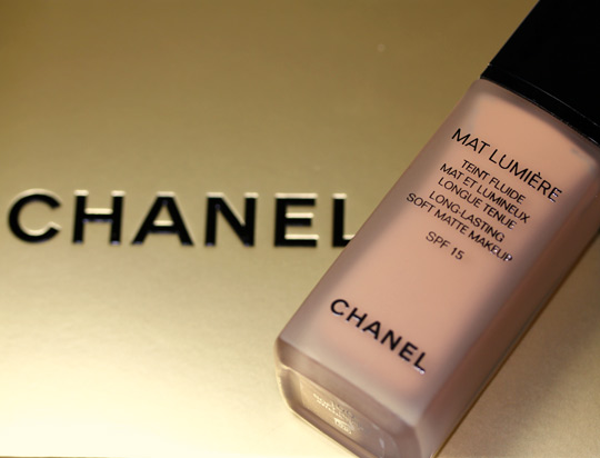 Chanel Mat Lumiere Soft Matte Makeup with SPF 15 Helps Combo Skin Face the  Day for 54  Makeup and Beauty Blog