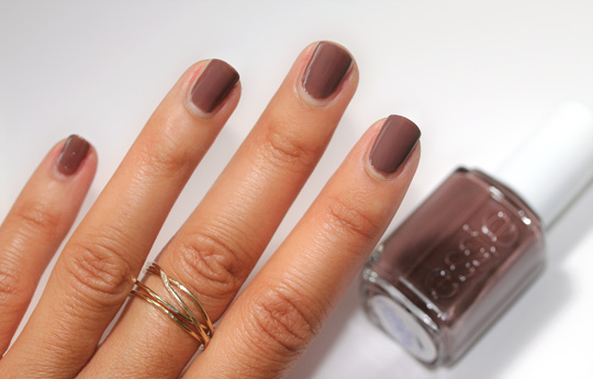 essie winter collection review swatches photos hot coco
