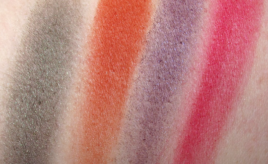 mac mickey contractor swatches on nw25 skin