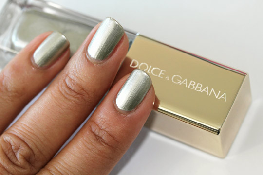 Dolce & Gabbana Platinum nail polish swatch