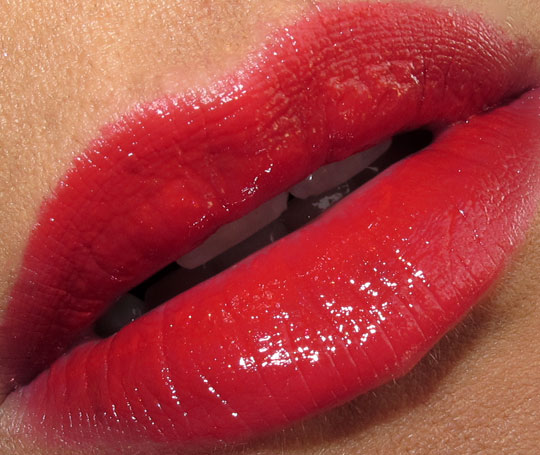 mac wonder woman russian red lipstick wonder woman lipglass