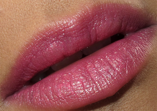 mac bombshell lipstick