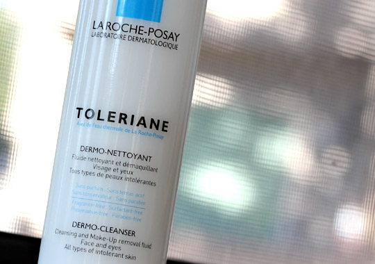 My Dry, Sensitive Skin Says 'Oui' La Roche-Posay Toleriane Dermo Cleanser Makeup and Beauty Blog