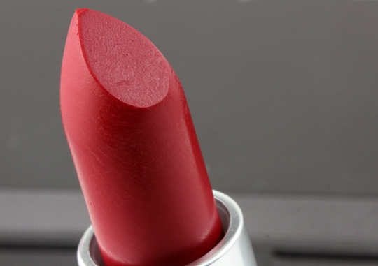 mac ruby woo lipstick (2)