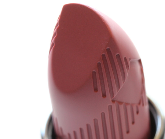burberry pink heather lip mist closeup