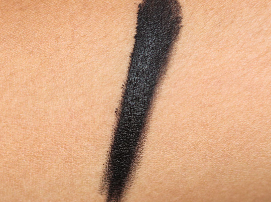 LOreal Infallible Never Fail Lacquer Liner Swatch