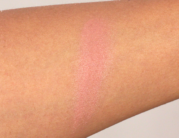 Gorgeous Cosmetics Colour Pro Powder Blush Peach Glow Swatch