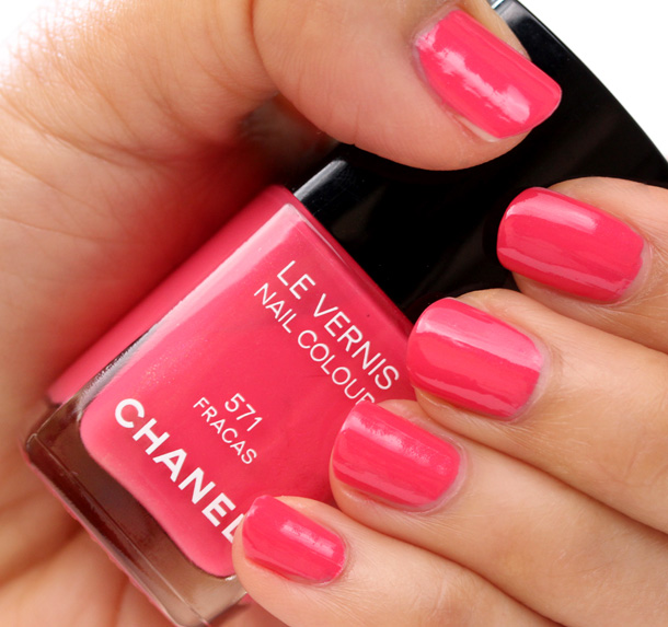 tæmme ensidigt Knogle Chanel's Fracas Nail Polish - Makeup and Beauty Blog