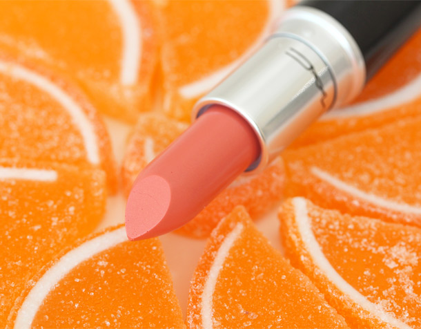 MAC Razzledazzler Lipstick