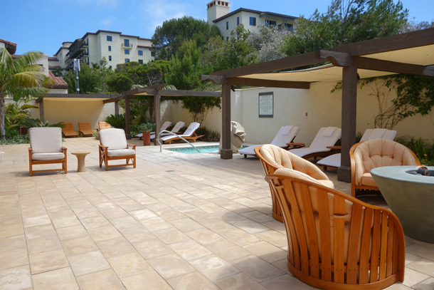 Terranea Spa Review outdoor lounge area with jaccuzzi