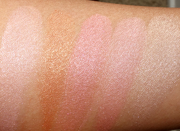 MAC Tropical Taboo Swatches Mineralize Skinfinish
