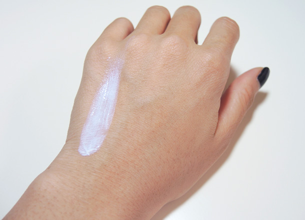 Hourglass Veil Mineral Primer SPF 15 Swatch