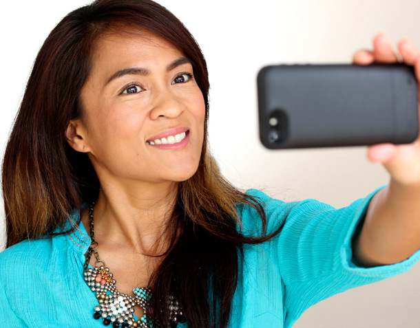 How to Take a Good Selfie: Tips and Tricks!