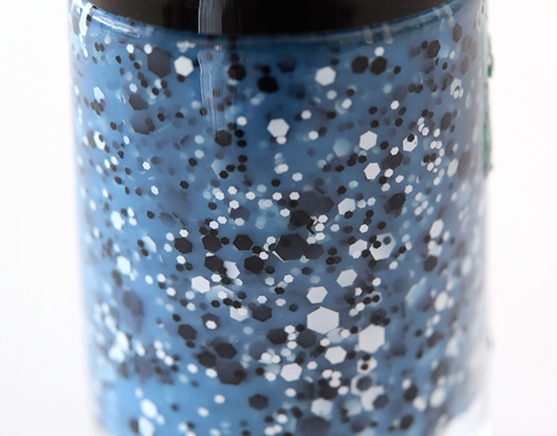 Maybelline Color Show Polka Dots Nail Polish in Blue Marks the Spot