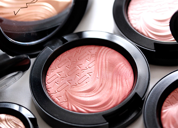 MAC Autoerotique Extra Dimension Blush, a dirty coral rose with a Satin finish