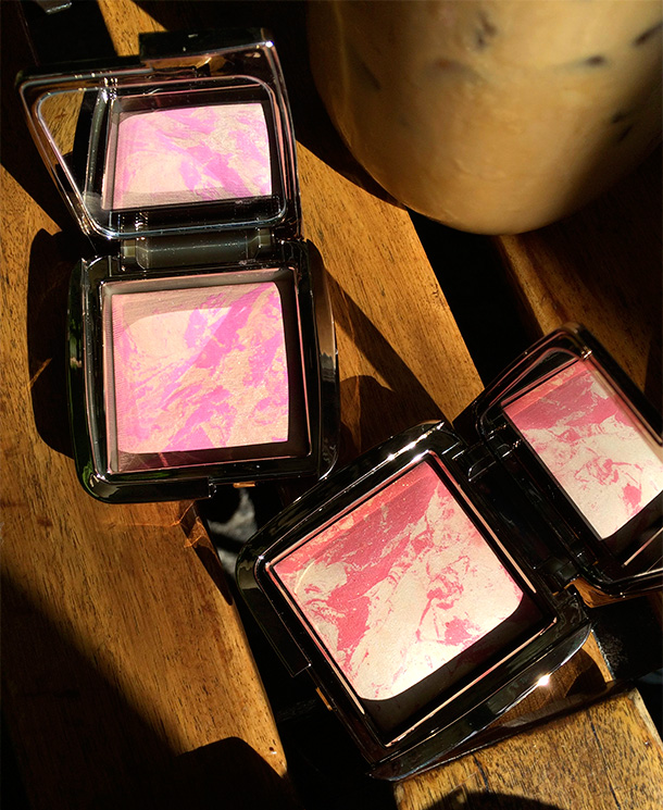 Hourglass Ambient Blush
