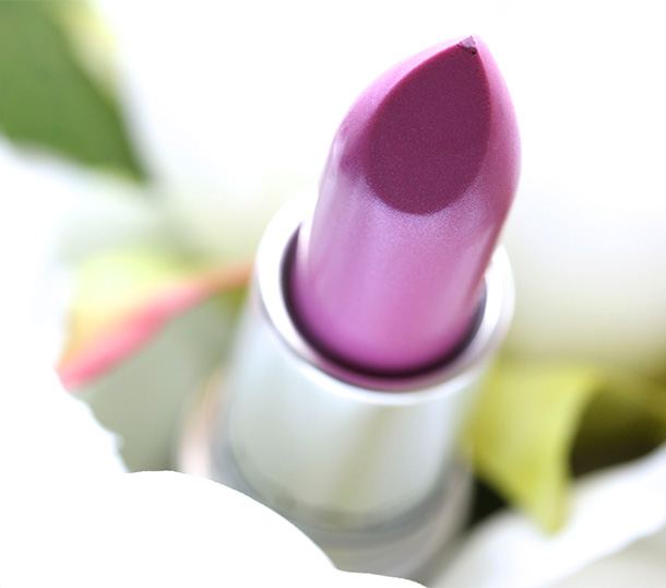 MAC Snapdragon Lipstick, a mid-tone bluish pink with a Lustre finish