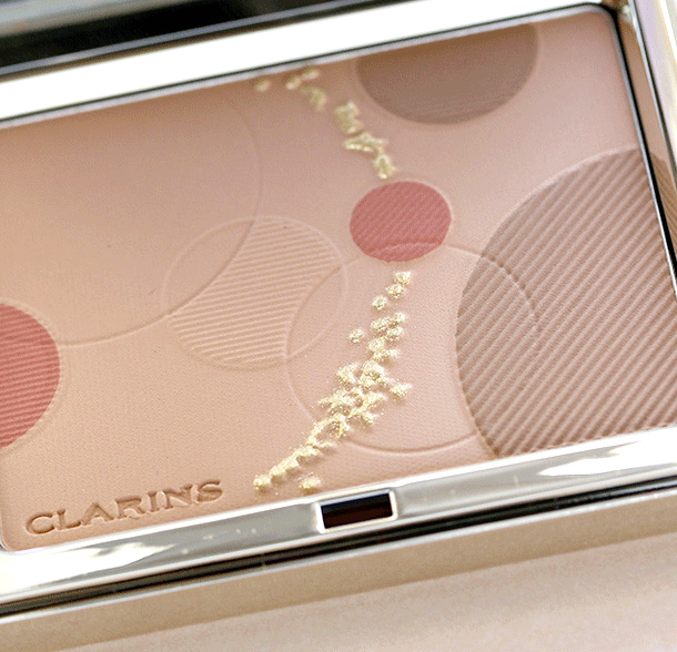 The new Clarins Opalescence Face & Blush Powder