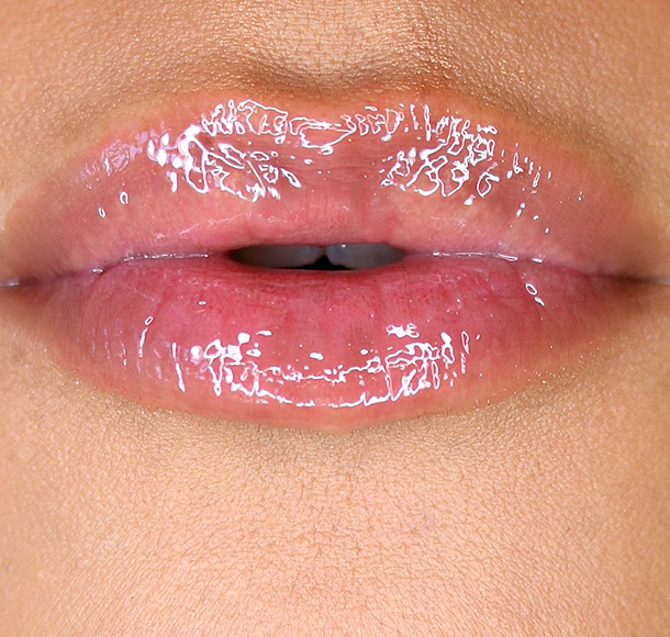 lipgloss, ommorphia beauty bar