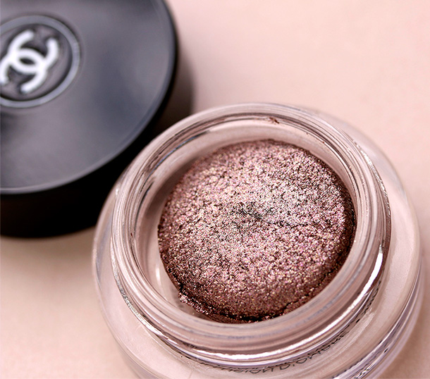 Eyeshadow love: Chanel Illusion d'ombre 837 Fatal & EOTD / Polished Polyglot