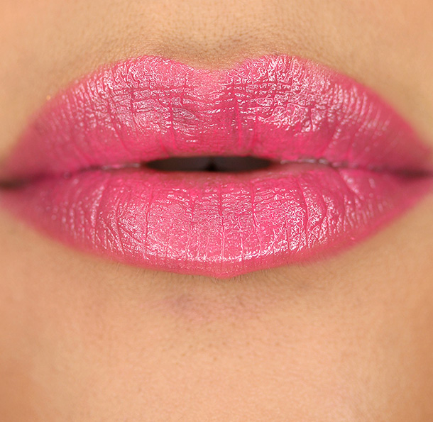 MAC Sheen Supreme Lipstick in Pheromonal Swatch