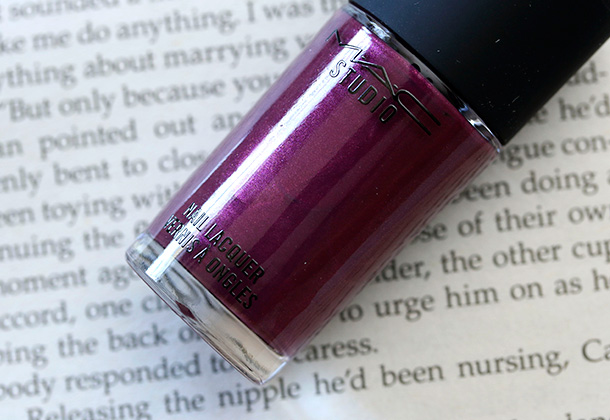 MAC Studio Nail Lacquer in Midnight Storm