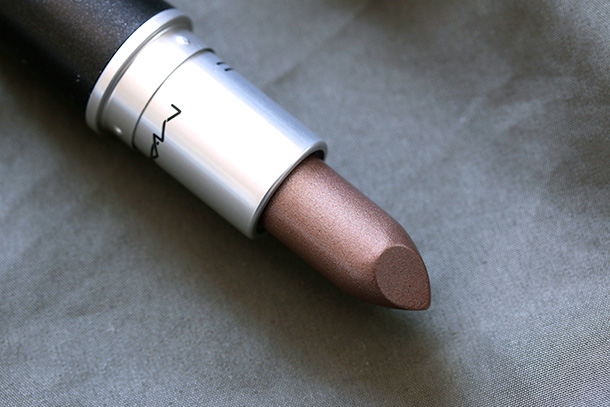 MAC Lipstick in Icon