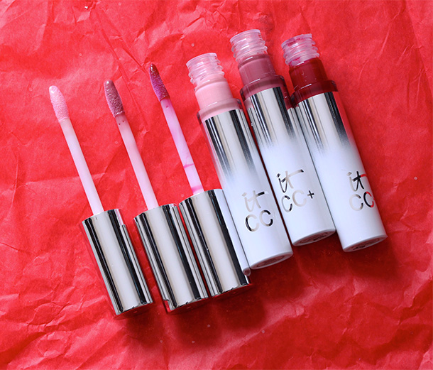 It Cosmetics The It Girl Set glosses from the left: Snow Bunny, Joy to the World and Under the Mistletoe