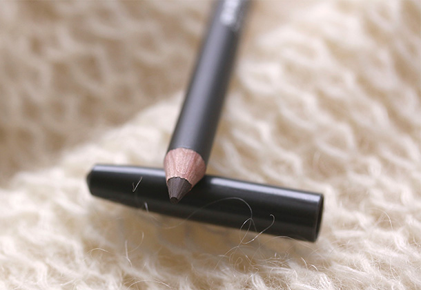 MAC Eye Pencil in Taupe