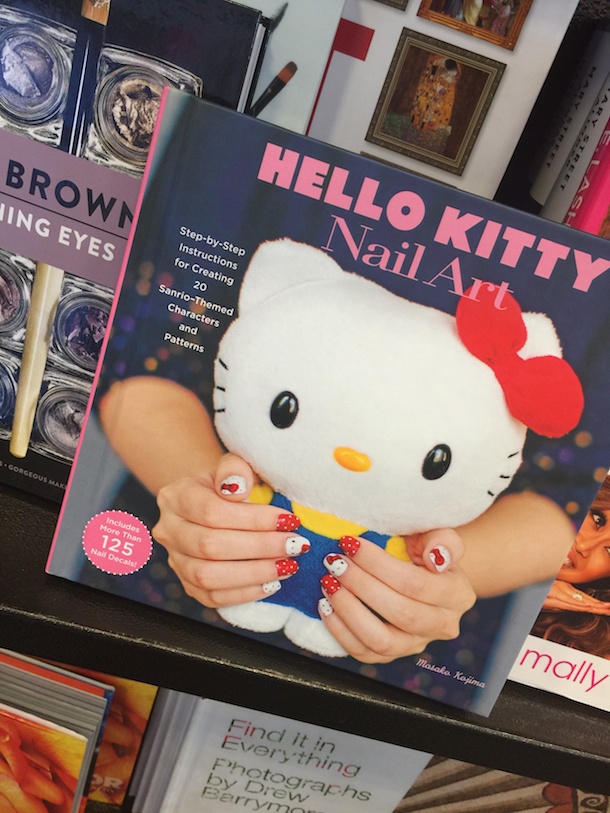 book-hello-kitty-1 049