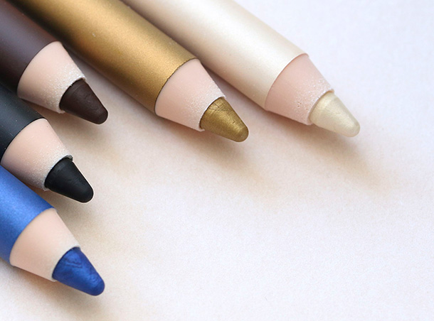 Estee Lauder Stay-in-Place Double Wear Eye Pencils from the left: 08 Electric Cobalt, 01 Onyx, 02 Coffee, 13 Gold and 08 Pearl