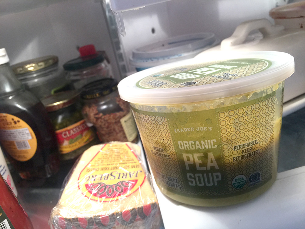 trader-joes-organic-pea-soup