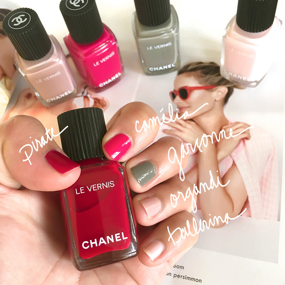 Chanel Garconne Le Vernis Nail Polish Review & Swatch