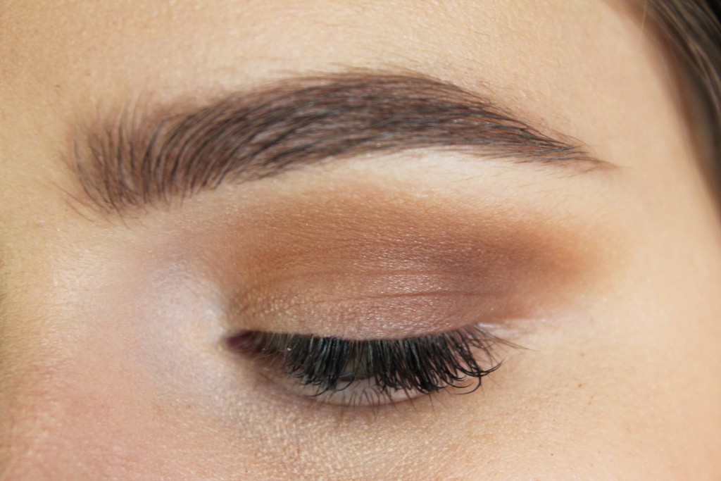 Too Faced "Truffled" in the outer V