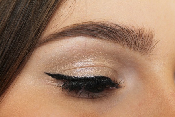 Eye look using MAC Brooke Candy White-Yin Eye Gloss