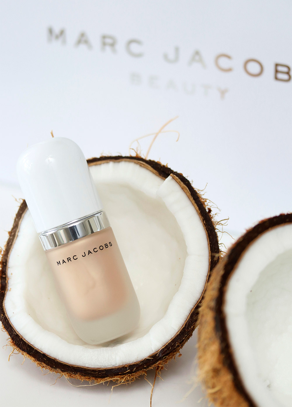 marc jacobs coconut highlighter