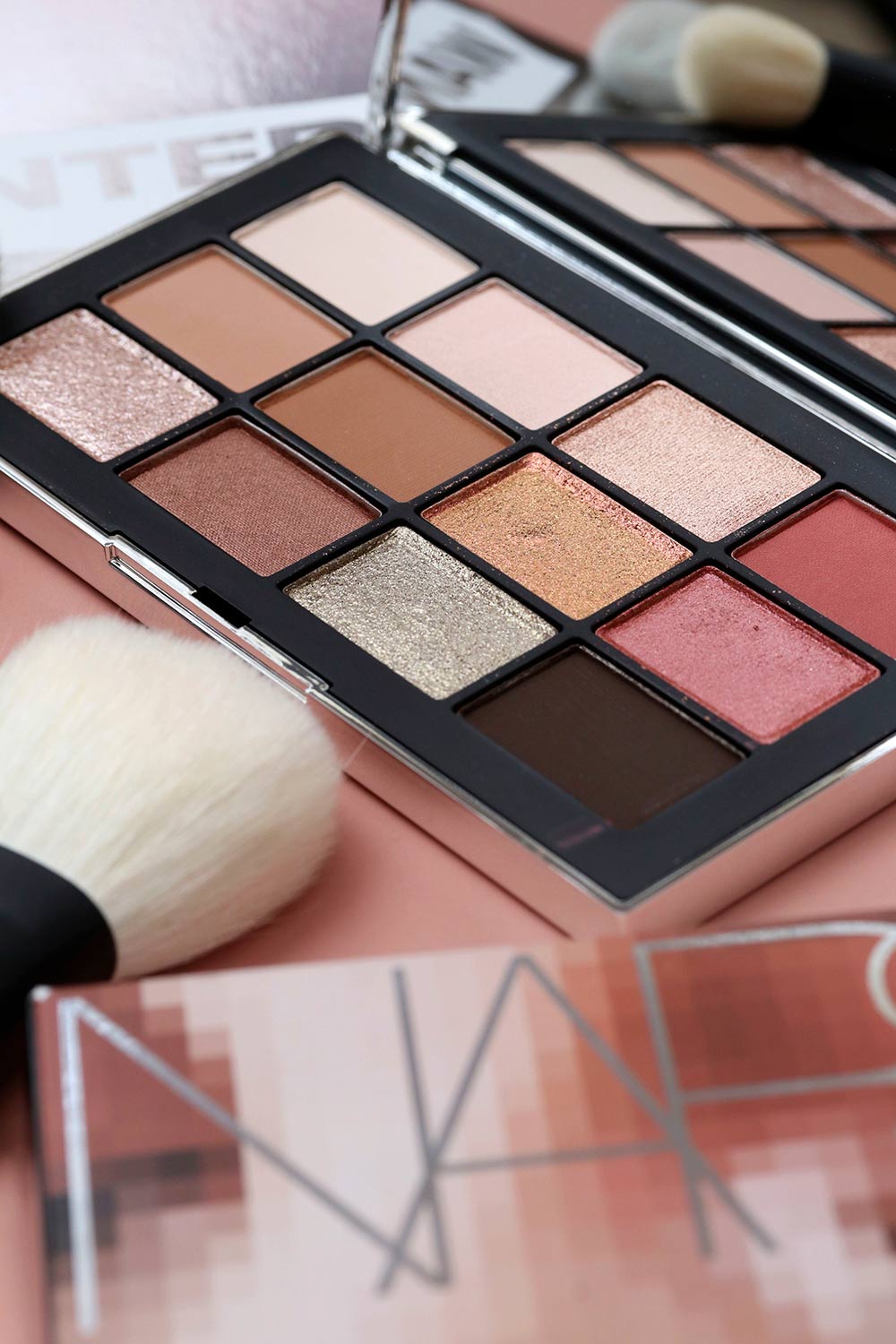 NARS Wanted Eyeshadow Palette: A Cyber Monday Special ...