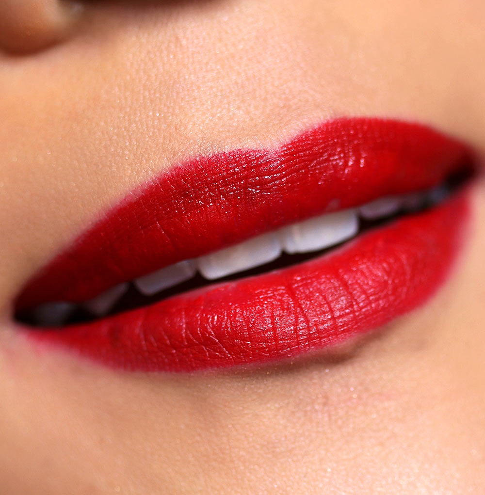 mac blue blood lipstick