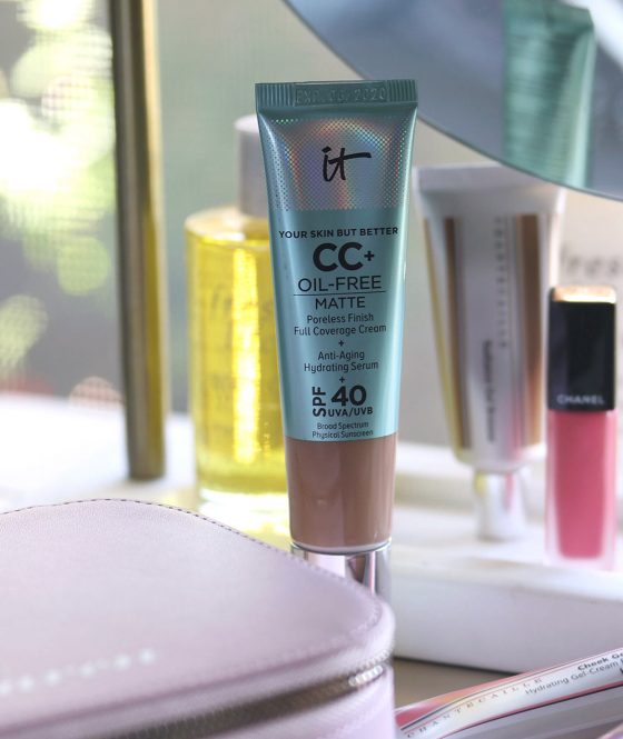 It Cosmetics Your Skin But Better CC+ Cream Oil-Free Matte With SPF 40