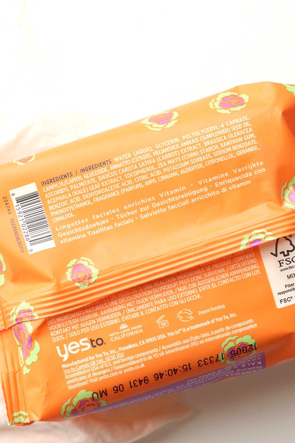 yes to carrots makeup wipes ingredients