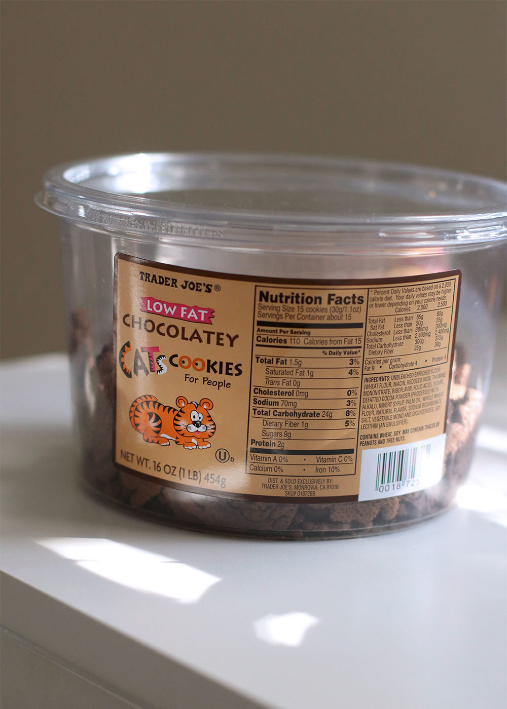 low fat chocolately cats cookies for people